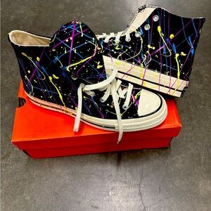 Chuck Taylor/ Converse All Star - Men’s